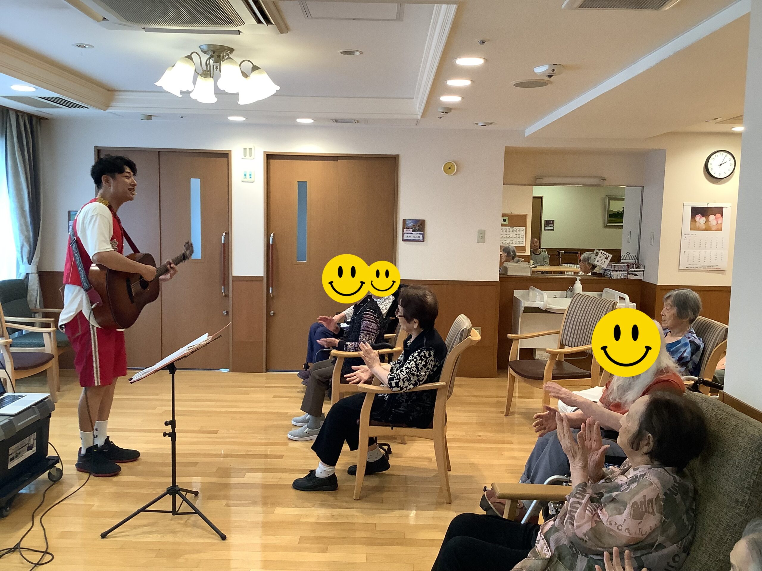 【ジョイフル名駅】ハッピーコンサート♪
