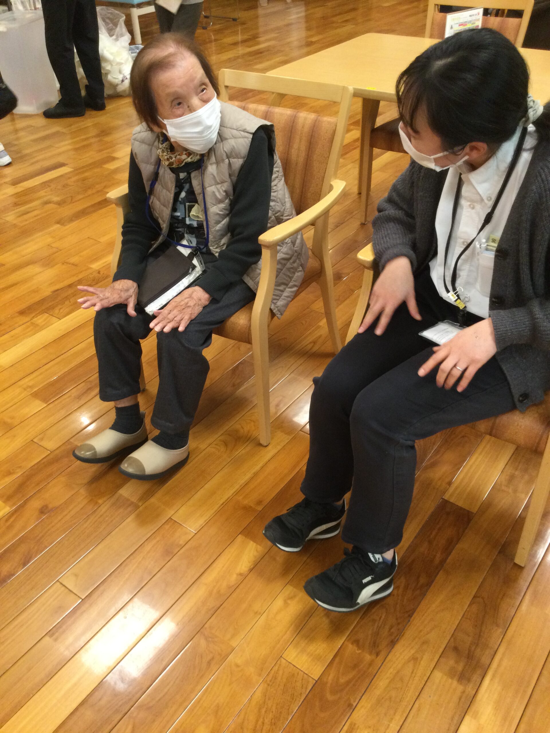 【大型デイ太古の湯】すり足について