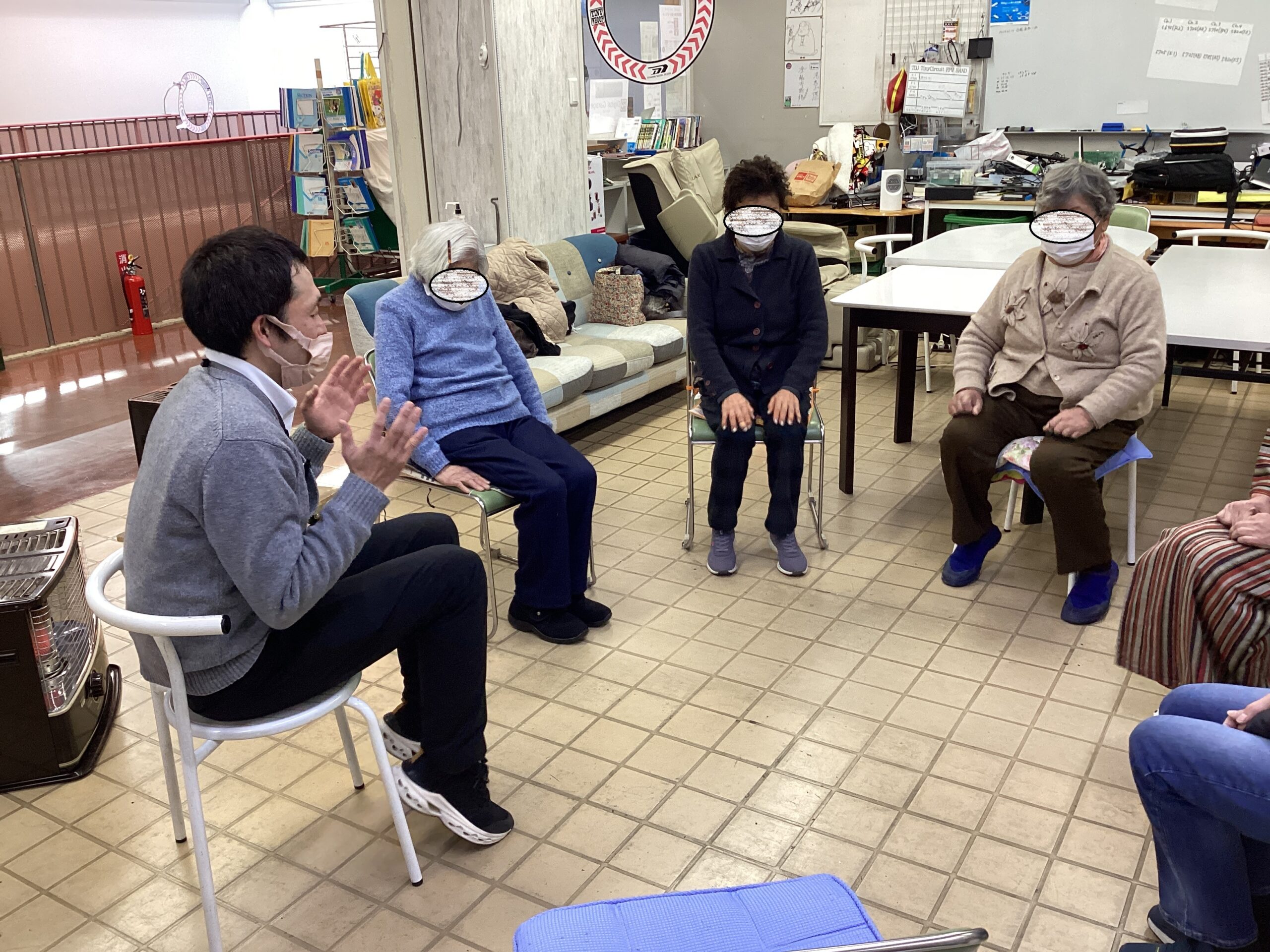 【大型デイ太古の湯】ピナで体操教室を開催しました！