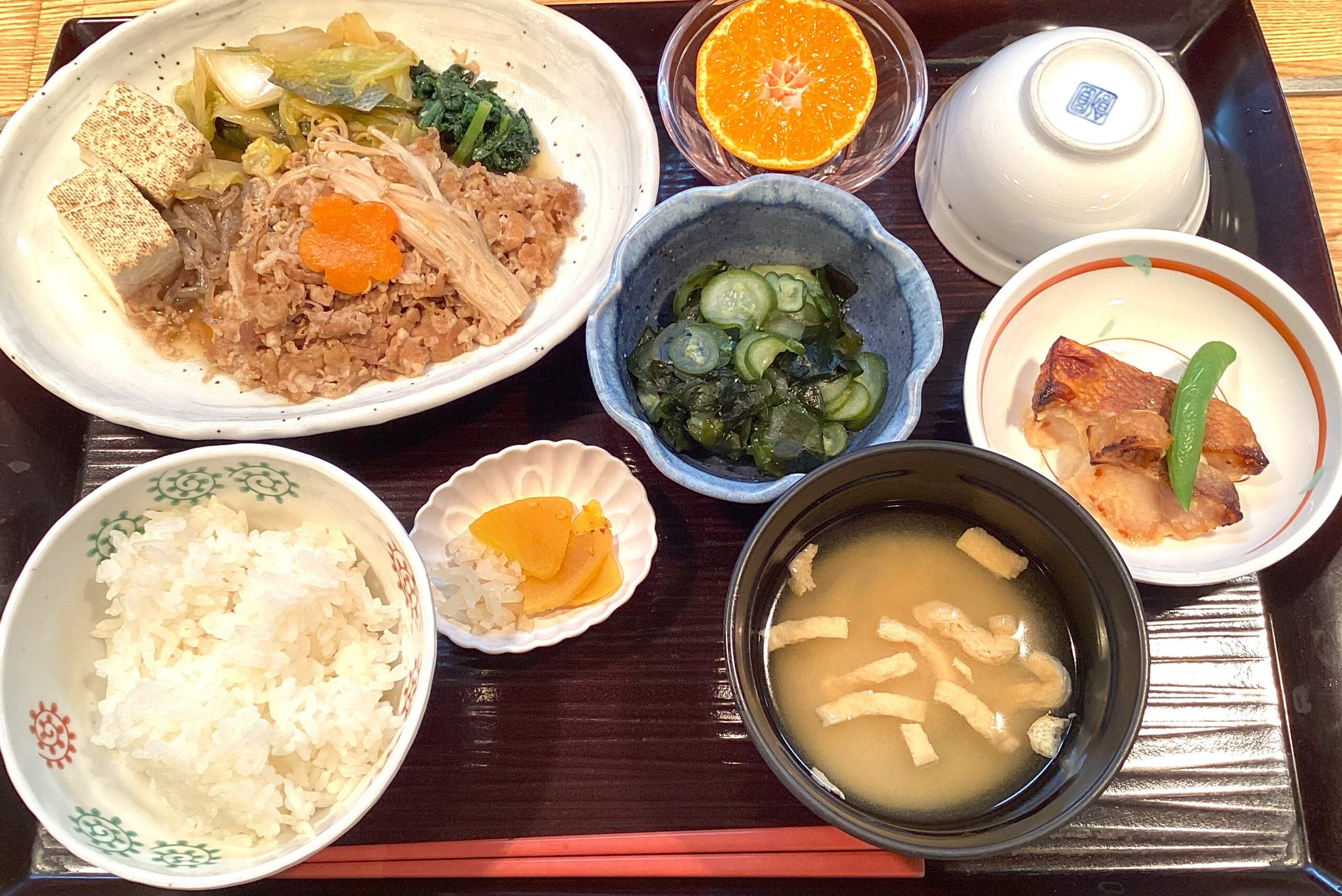 【サンサンリゾート新栄】すき焼き御膳＆ゆず湯♬