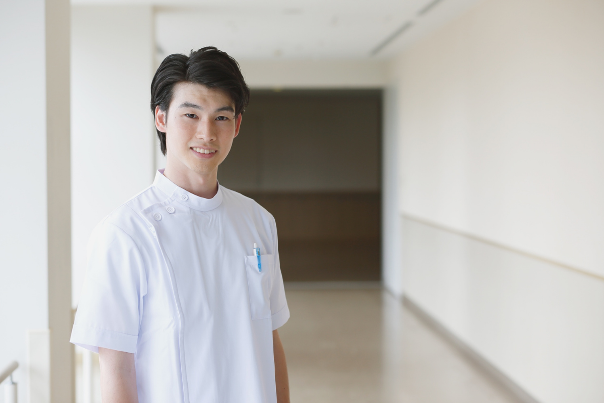 男性介護士のキャリアと活躍の可能性