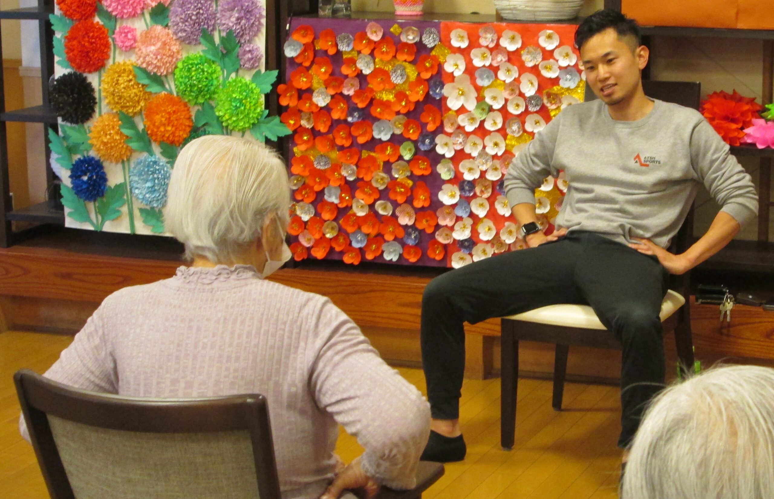 ピラティスで姿勢をピンとまっすぐに！