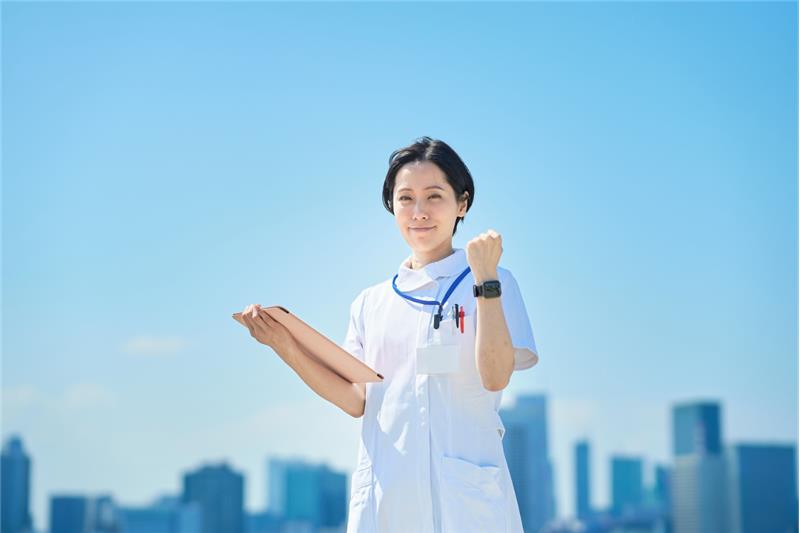 介護職の面接で受かる人のポイントと逆質問例まとめのサムネイル